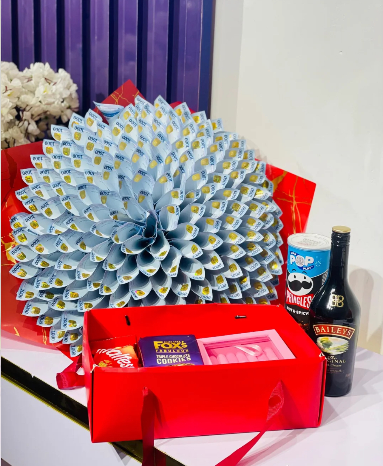 surprise pacakes in lagos